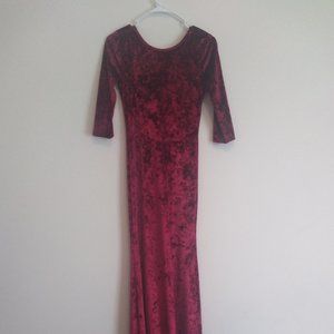 Forever 21 Crushed Velvet Fishtail Maxi Dress